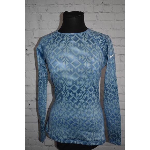Nike PRO Gym Shirt Womens Size Medium Polyester Dri-Fit Performance Thumb Holes - Picture 10 of 10